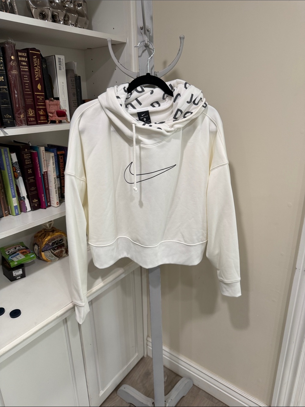 Nike Women’s Ivory Cropped Swoosh Hoodie